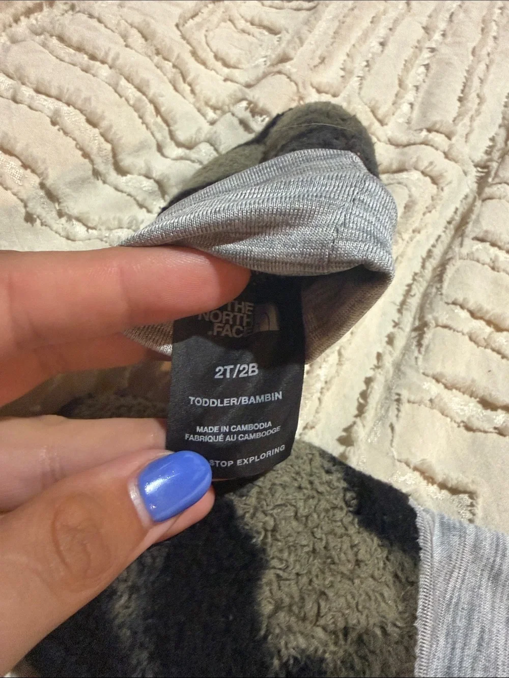 The North Face toddler Olive/Black Sherpa Mittens